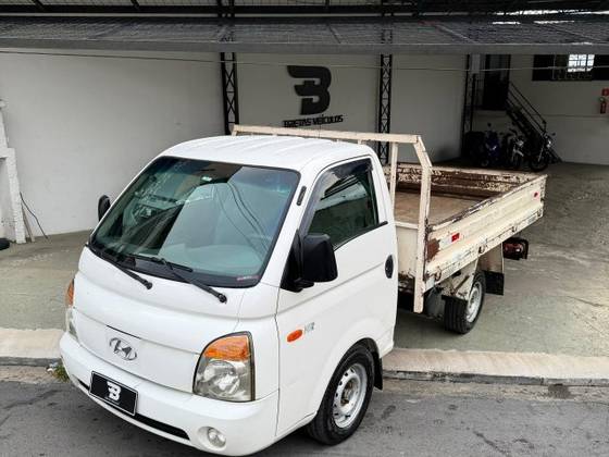 HYUNDAI HR 2.5 TCI HD LONGO COM CAÇAMBA 4X2 8V 97CV TURBO INTERCOOLER DIESEL 2P MANUAL HYUNDAI HR 2.5 TCI HD LONGO COM CAÇAMBA 4X2 8V 97CV TURBO INTERCOOLER DIESEL 2P MANUAL